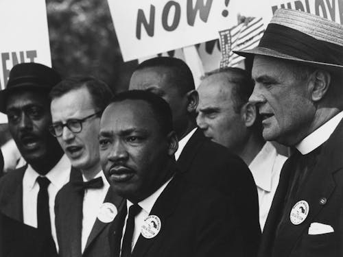 Civil_Rights_March_on_Washington,_D.C._(Dr._Martin_Luther_King,_Jr._and_Mathew_Ahmann_in_a_crowd.)_-_NARA_-_542015_-_Restoration.jpg