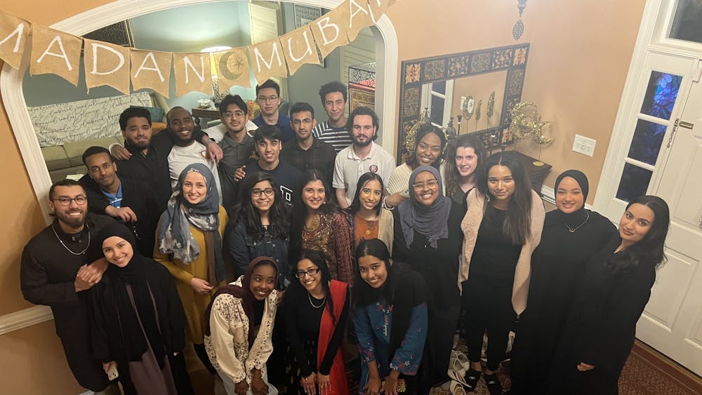 Students from Muslim Life at UR have an iftar dinner hosted by sophmore Amal Ali on March 24. Photo courtesy of Amal Ali.&nbsp;