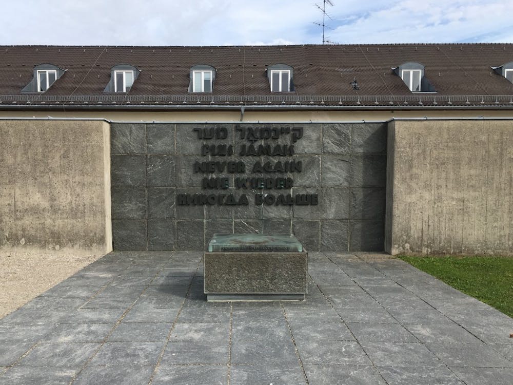 "Never Again" written in Hebrew, French, English, German and Russian. 