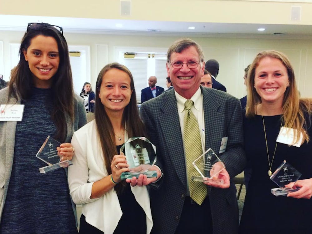 Marketing professor Bill&nbsp;Bergman stands with&nbsp;students&nbsp;Brittany Boys,&nbsp;Leslie Espenschied and Kate Smith. Photo courtesy of Bergman's Instagram account.