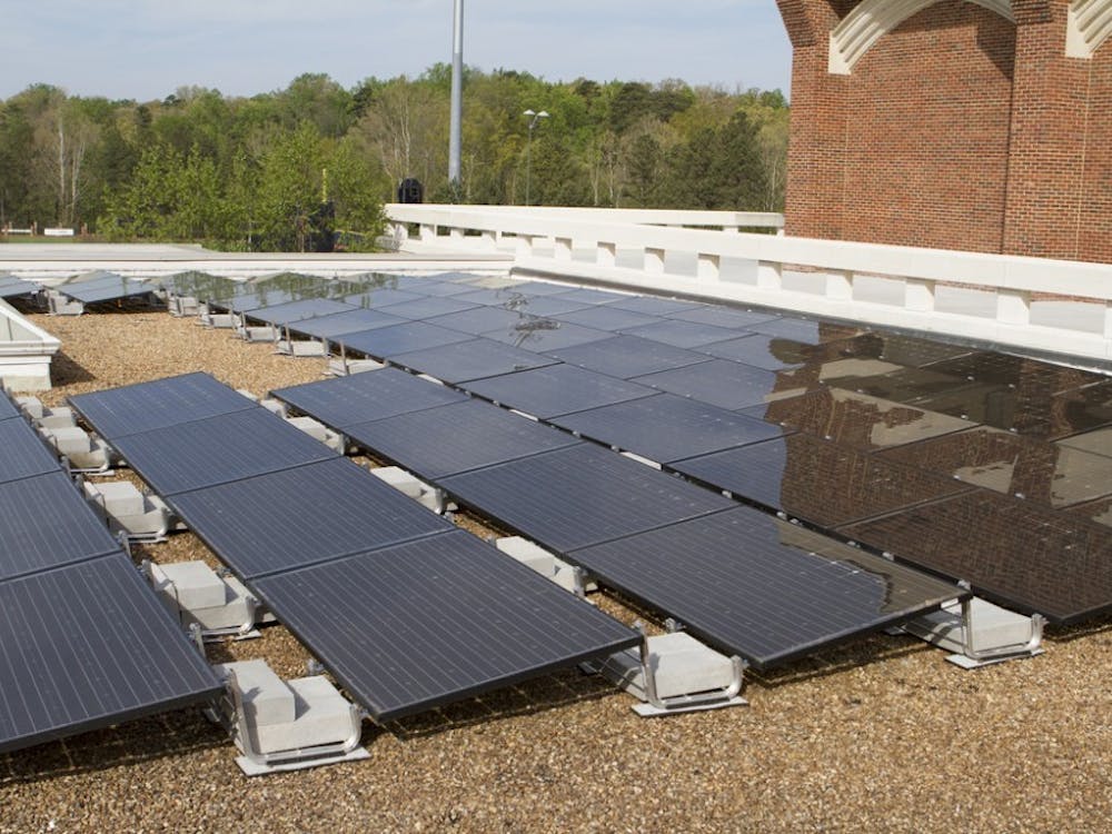 Solar panels on the roof of the Weinstein Center for Recreation and Wellness. Under a new agreement between the University of Richmond and sPower, an off-campus solar farm is expected to neutralize 19,720 metric tons of carbon each year, beginning in 2020. 