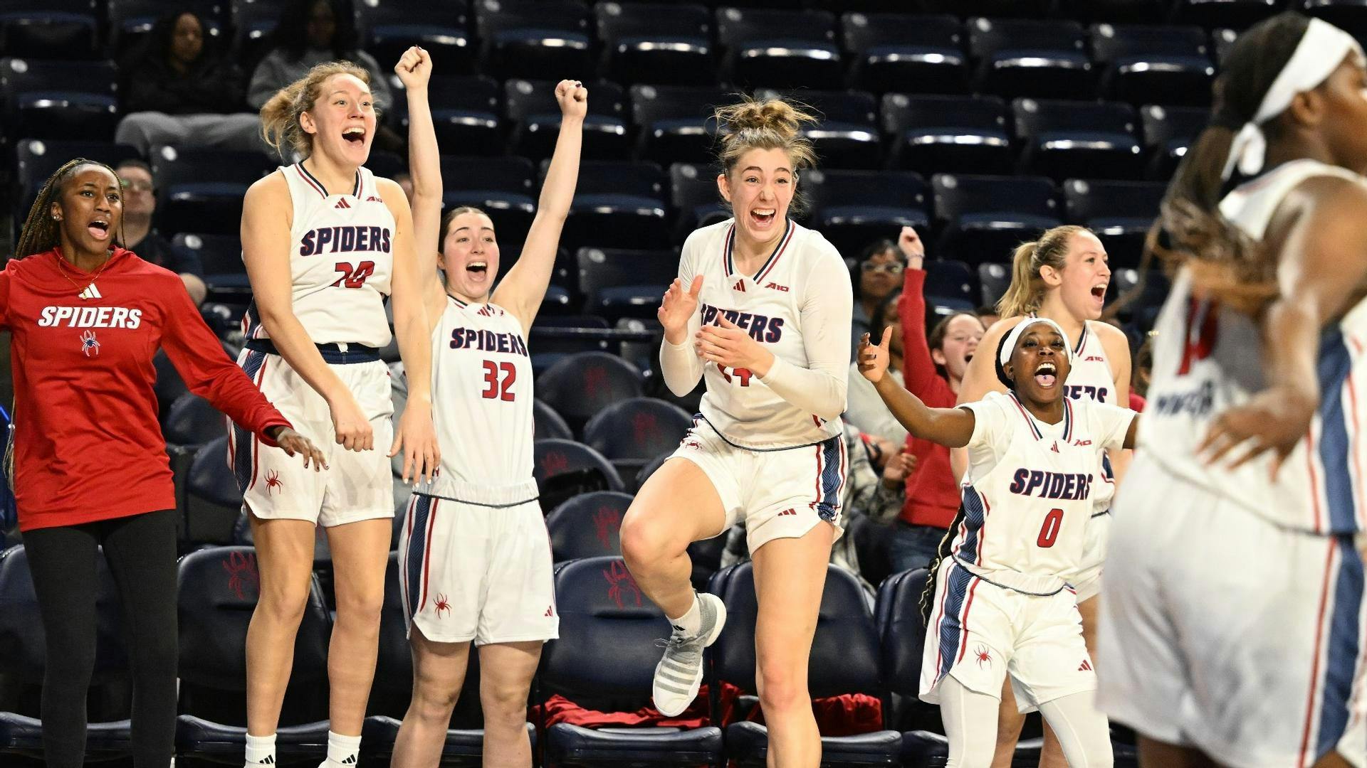 Spiders cheer as they defeat Delaware State inside the Robins Center Nov. 12. Photo courtesy of Richmond Athletics.&nbsp;