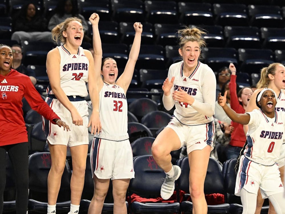 Spiders cheer as they defeat Delaware State inside the Robins Center Nov. 12. Photo courtesy of Richmond Athletics.&nbsp;