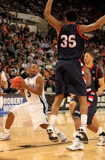 Richard Carwardine, Rhodes Professor of American History at Oxford University, opened the Jepson School of Leadership&#39;s 2008 forum Saturday. (Photo courtesy of The Jepson School of Leadership Studies)
