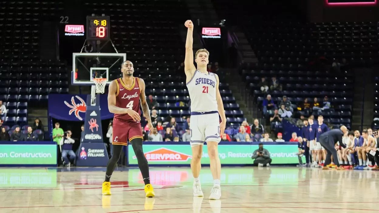 Junior center Mike Walz while playing against Loyola Chicago. Courtesy of Richmond Athletics