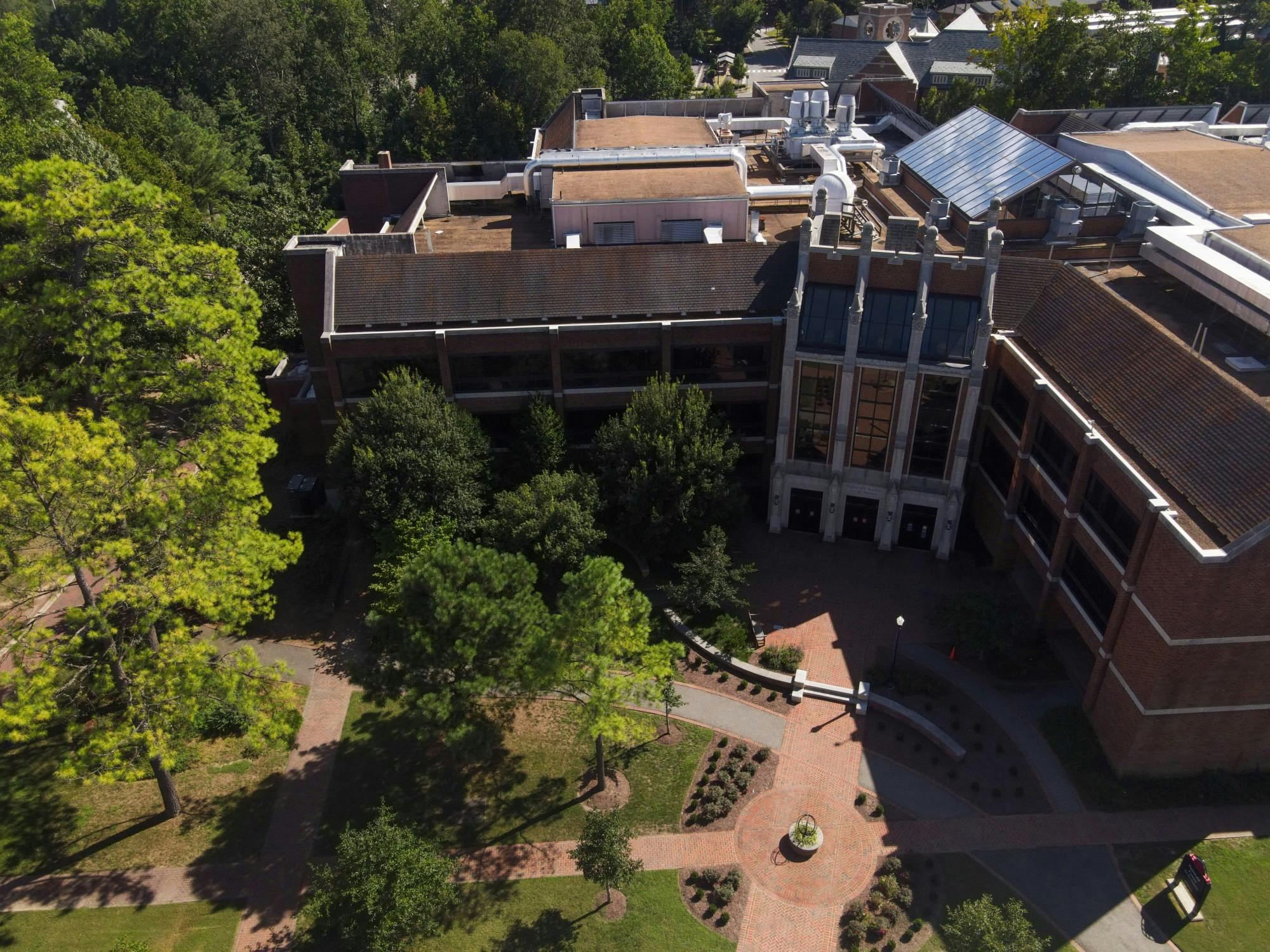 &nbsp;Gottwald Center for the Sciences, home to biology, chemistry and physics&nbsp;