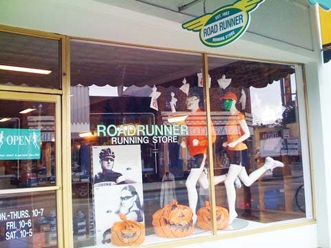 roadrunner running store