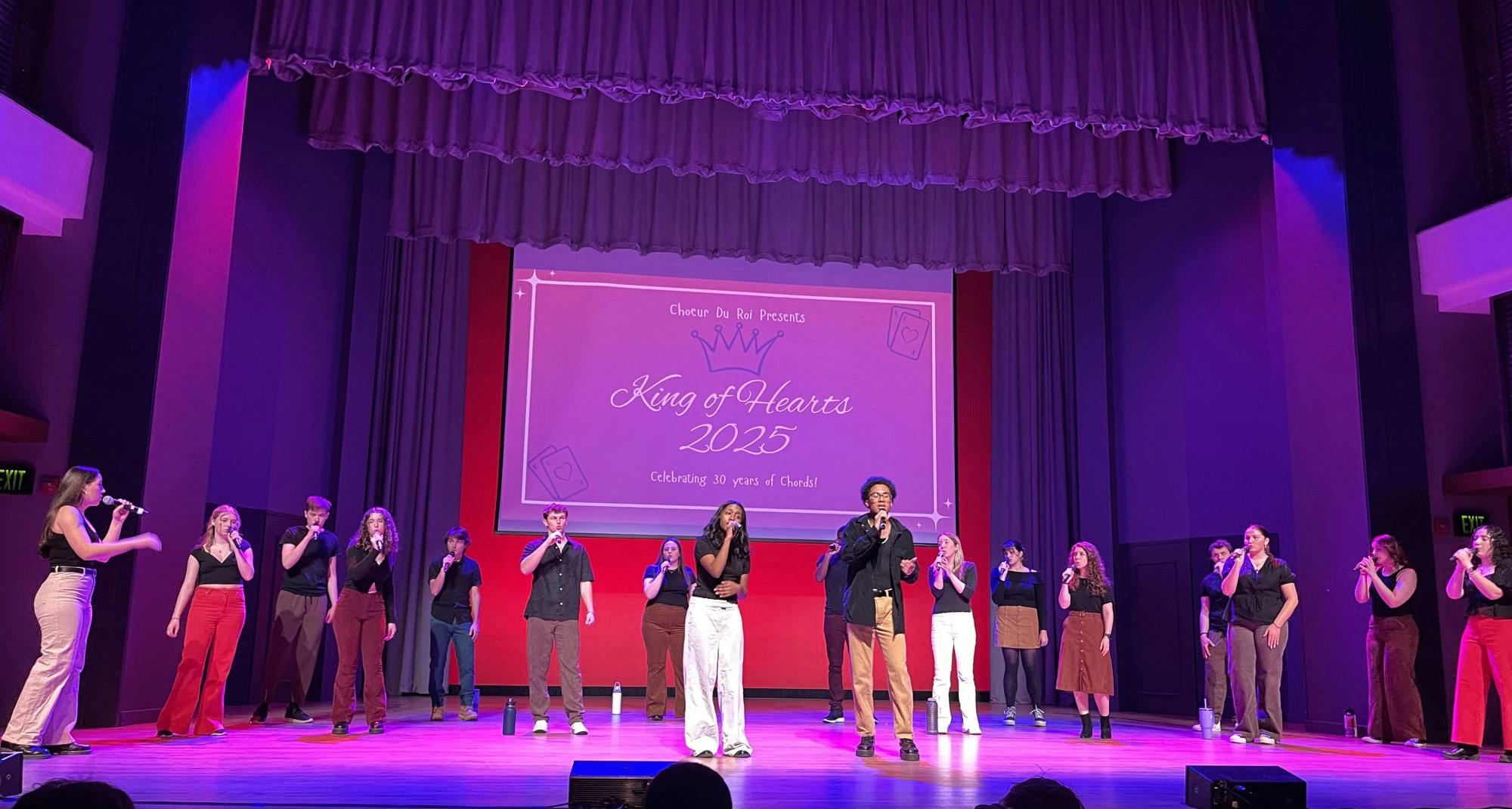 Choeur Du Roi, led by Clayvon Grimes and Jessica Khan, perform “The Night We Met by Lord Huron” during their annual King of Hearts concert.

