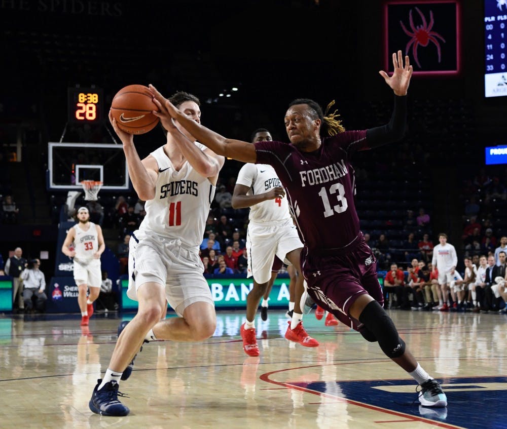 The Richmond Spiders men's basketball team beat the Fordham Rams 70-69 in a Wednesday night game at the Robins Center.