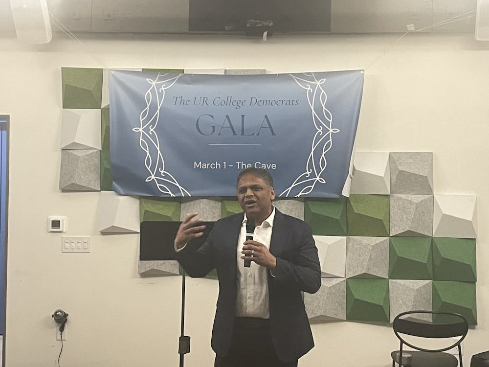 Richmond, Va. Mayor Danny Avula speaks to gala attendees.