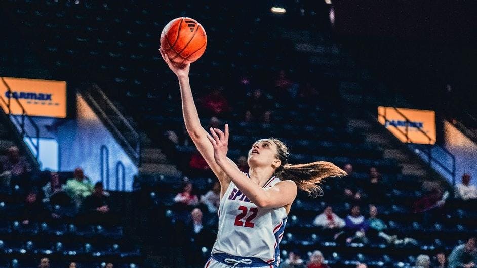 Sophomore guard Rachel Ullstrom during the Feb. 11 game. Courtesy of Richmond Athletics.