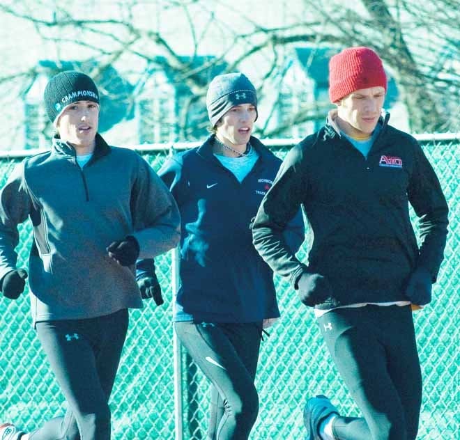 From left to right: Matt Llano (JR), Jon Wilson (JR), Tim Quinn (SO).