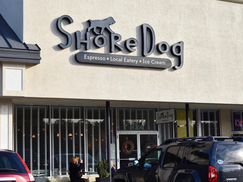 ShoreDog Café, located on Ridge Road, is a convenient off-campus study spot for many University of Richmond students. &nbsp;