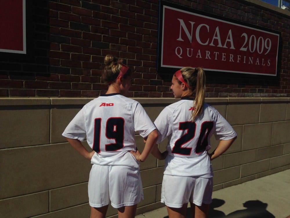 <p>Richmond soccer players and sisters Lindsey and Ashley Williams. Photo courtesy of Lindsey Williams.</p>