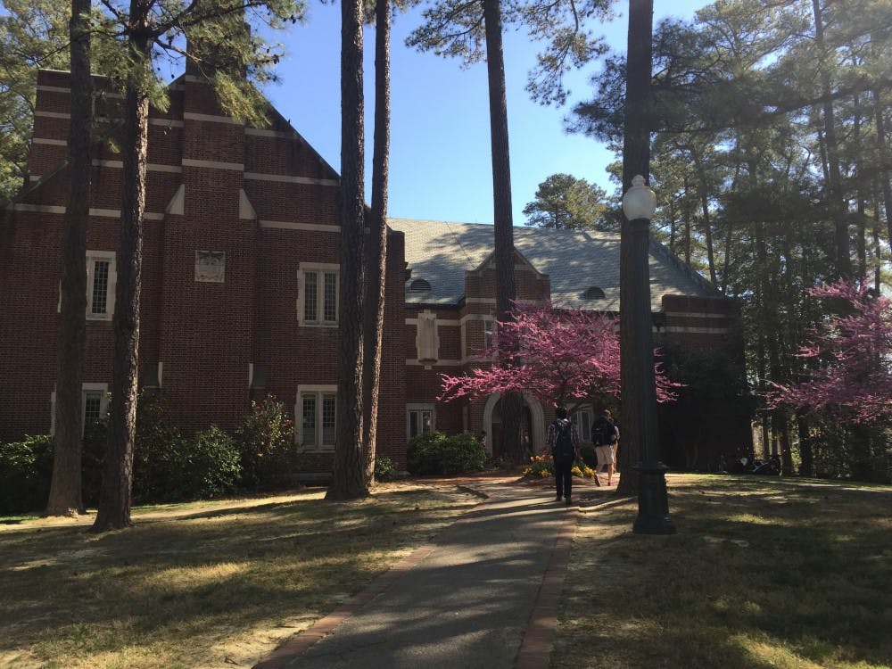 <p>The E. Claiborne Robins School of Business, pictured above,&nbsp;will offer a program for non-business majors this summer.</p>