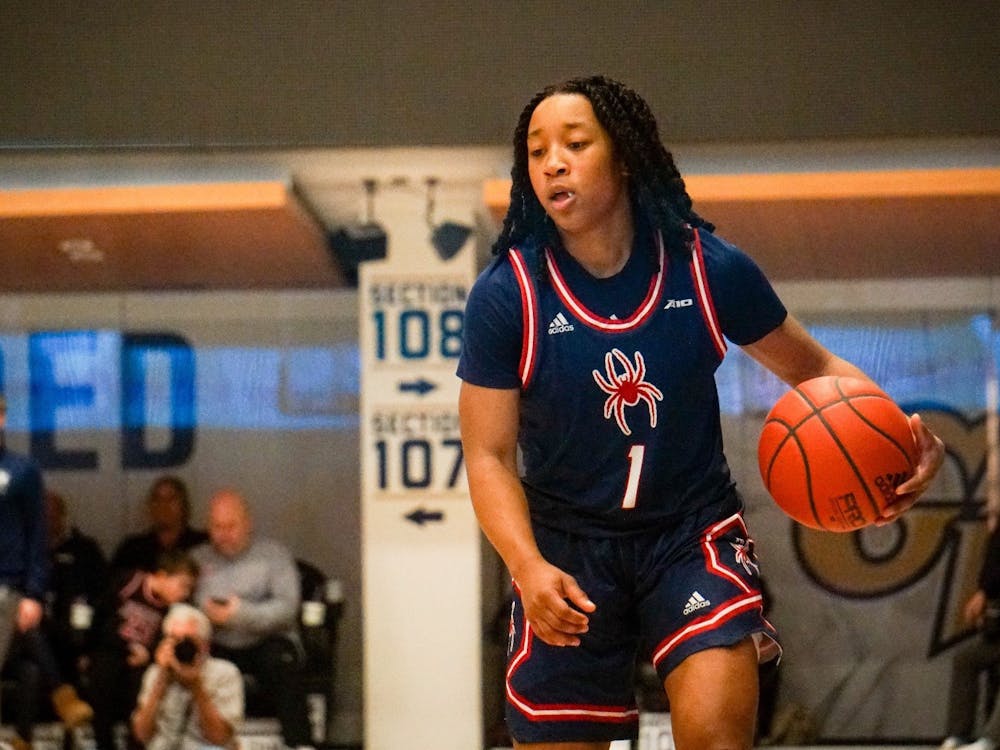 Senior guard Grace Townsend during the Dec. 30 game. Courtesy of Richmond Athletics.