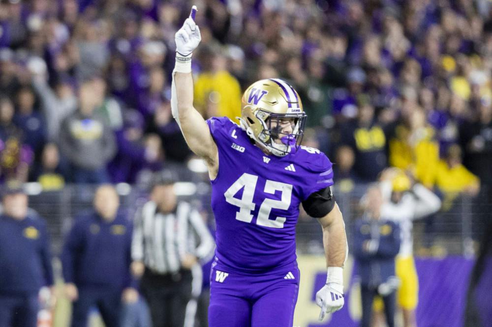 Carson Bruener earns All-Big Ten Third Team Defense nod - The Daily