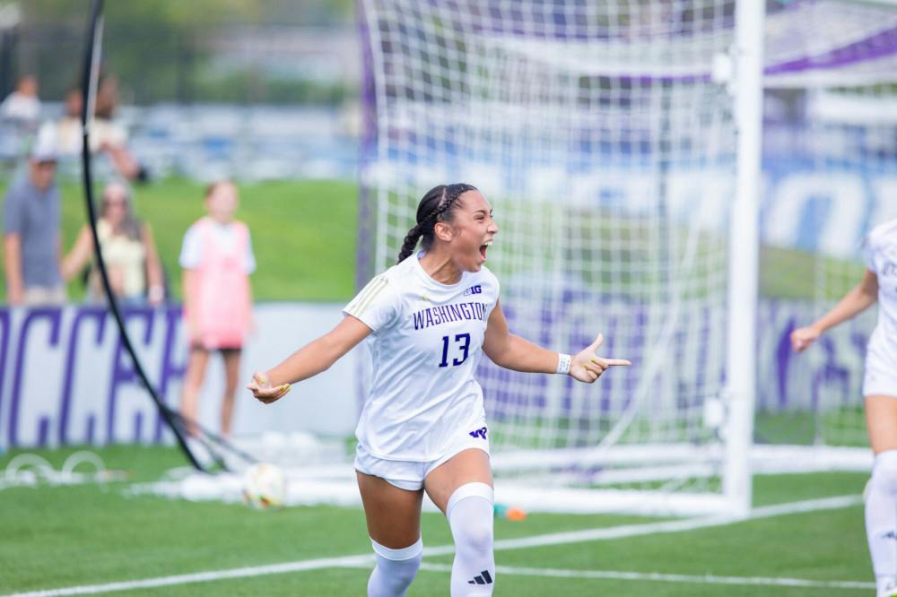 Huskies’ homegrown star Samiah Shell looking to propel Washington to ...