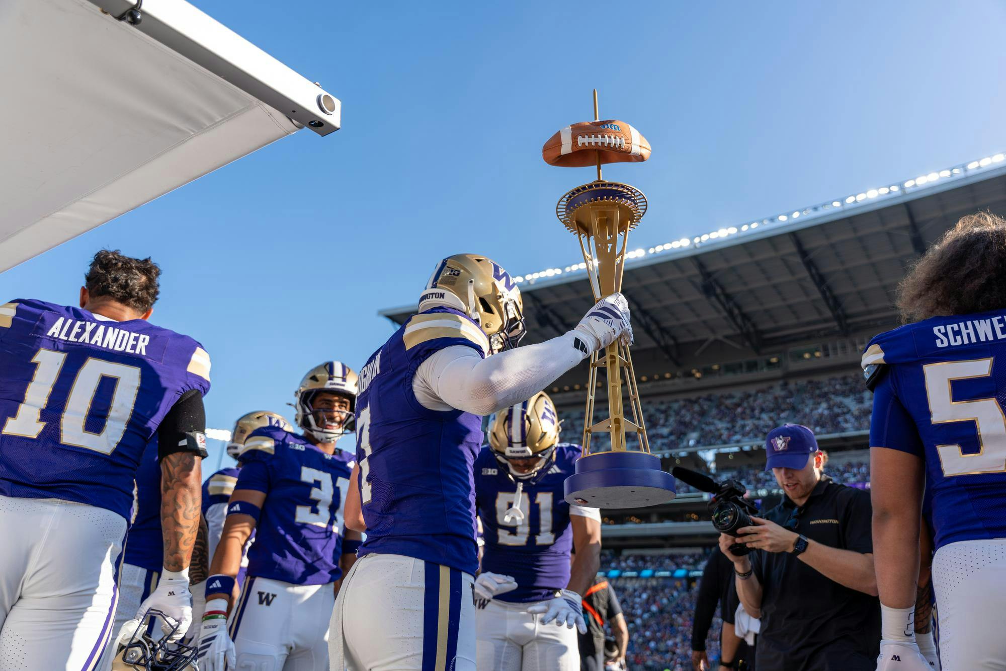 Washington’s new turnover Space Needle is giving its defense even more ...