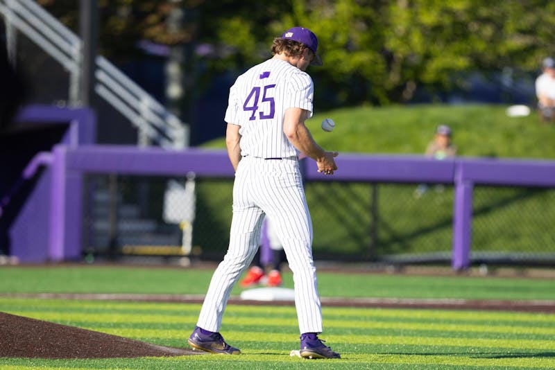 Washington blows ninth-inning again in 4-3 walkoff loss to Michigan