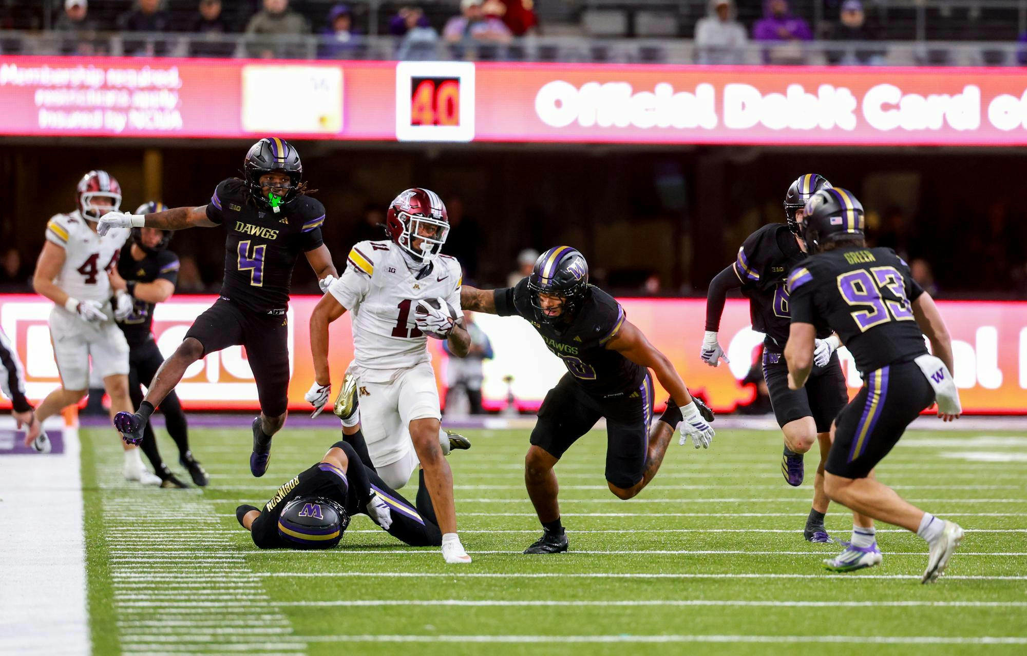 Instant: Washington fails crucial test against Minnesota in Big Ten ...