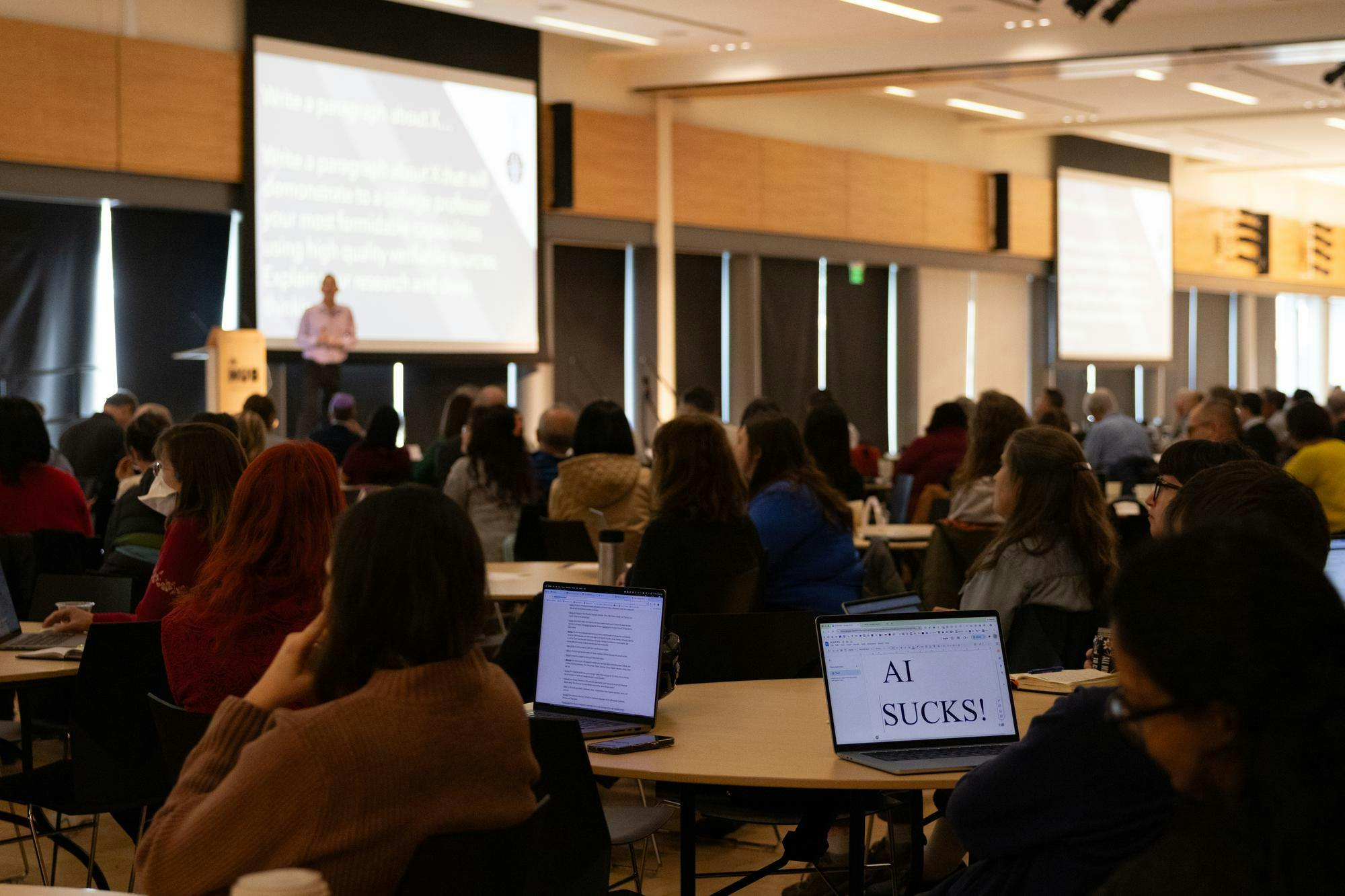 UW rolls out Purple to faculty as vice provost for AI calls criticism ‘very valid’ — GLOBAL — Aslikannih