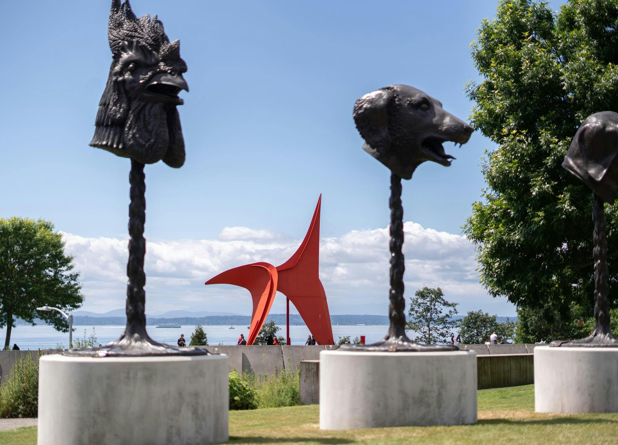 アート・デザイン・音楽 Samozveri: Selbst gemachte Tiere Zodiac heads complete Ai Weiwei's SAM sweep - The Daily
