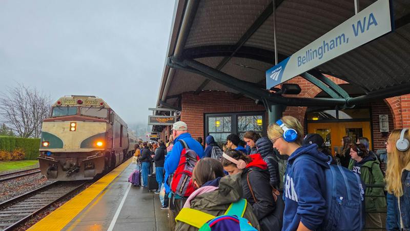 Amtrak Ar Walnut Ridge A student’s guide to riding Amtrak for the first time - The Front
