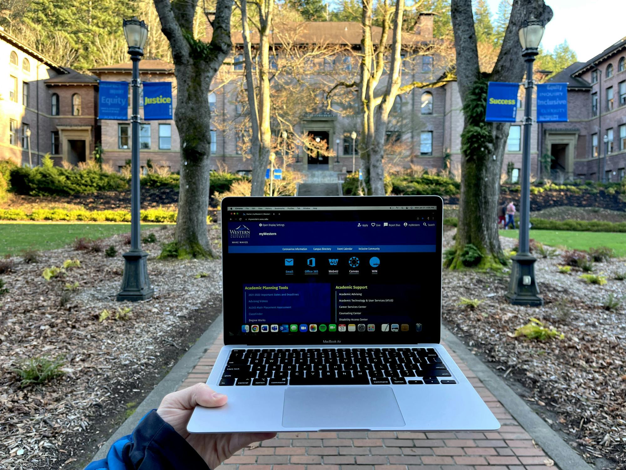 WWU VS. OTHER SCHOOLS’ CLASS MODALITIES