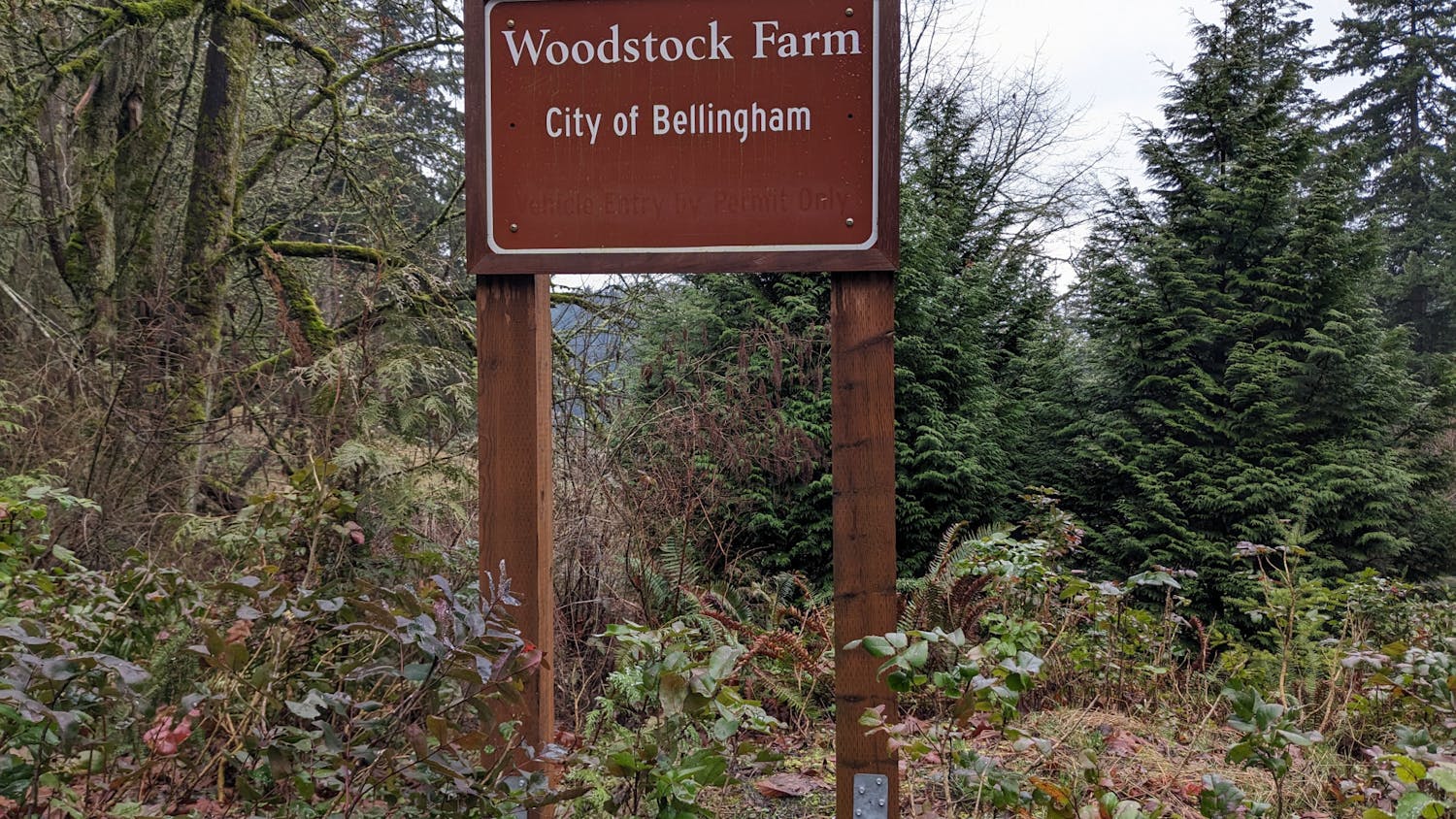 Woodstock Farm sign.jpg