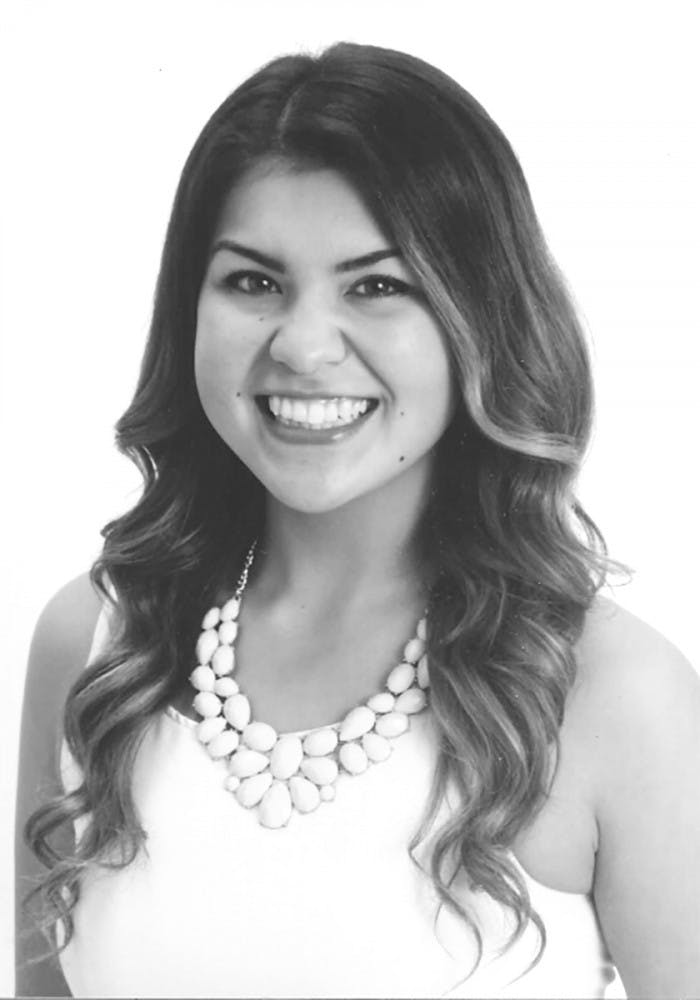 Polly-Woodbury-Head-Shot