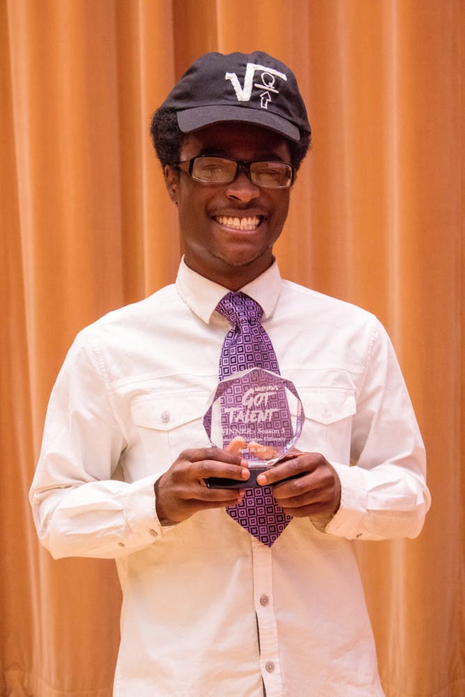 Quantumuponline-scaled