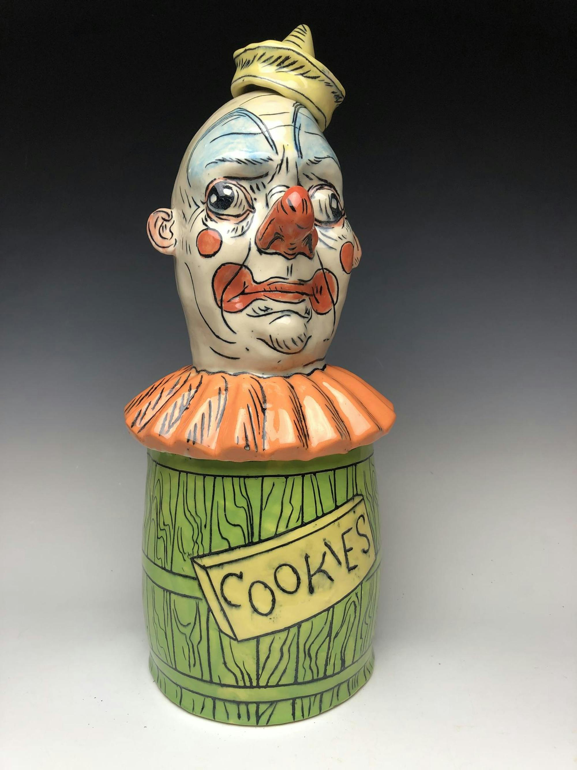 Clown Cookie jar .jpeg