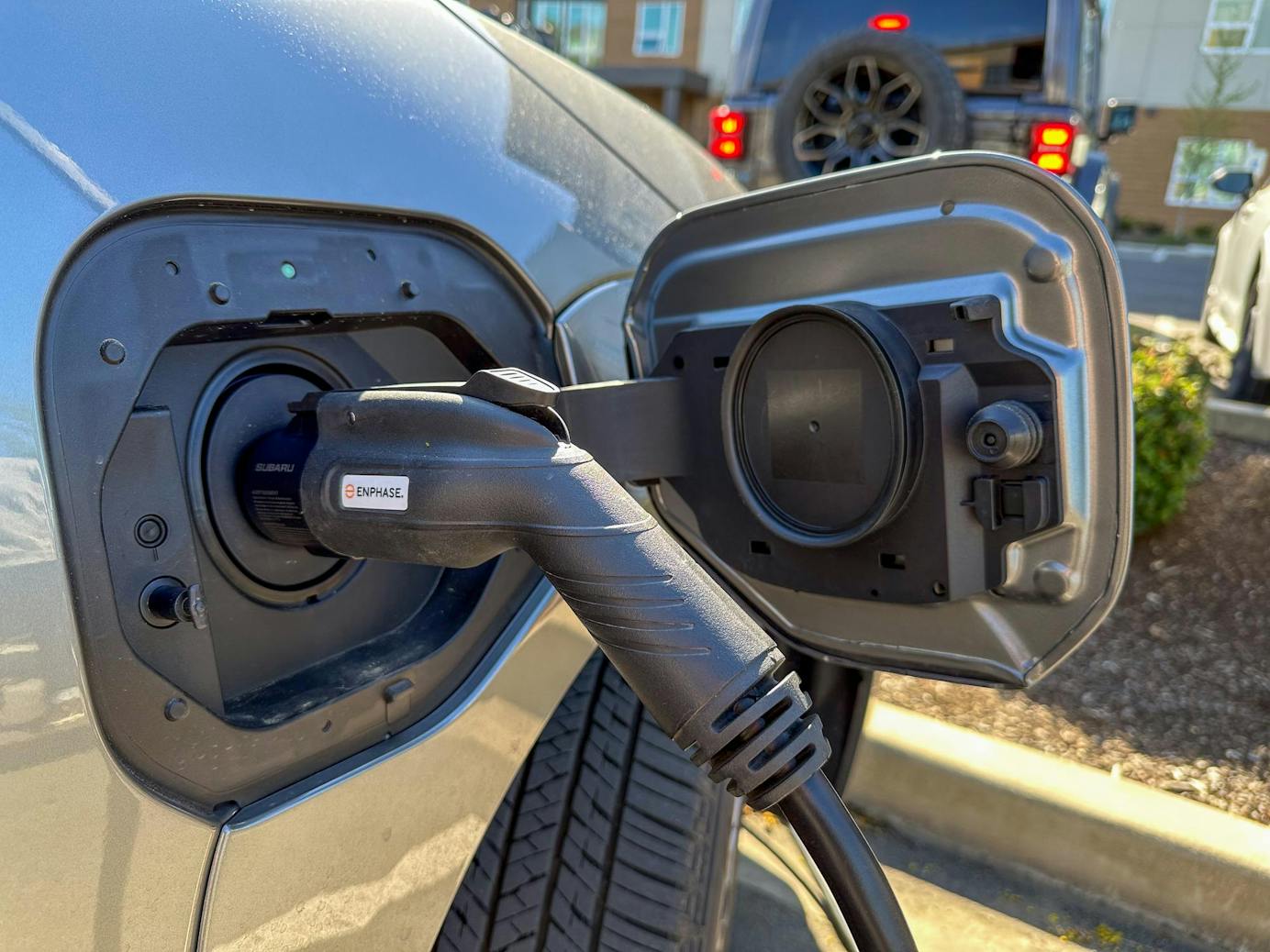 EVplug-in.jpg