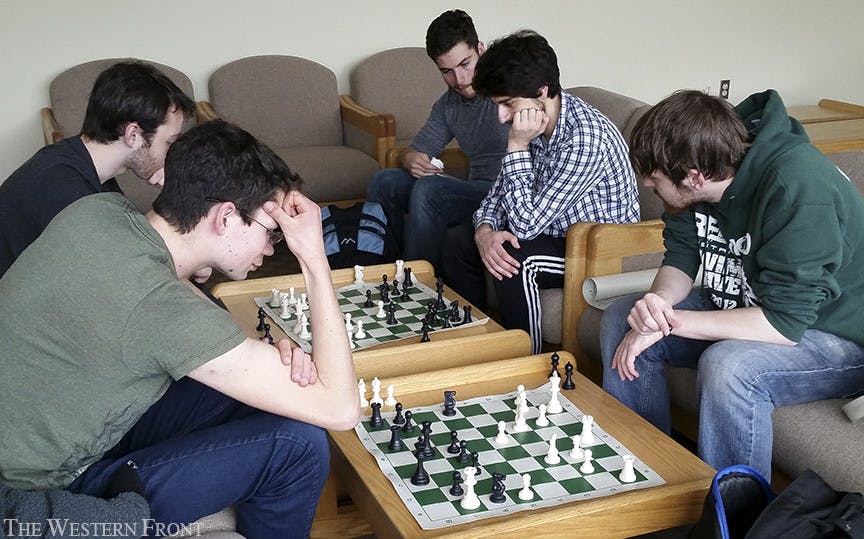 The-chess-club-meets-in-VU714