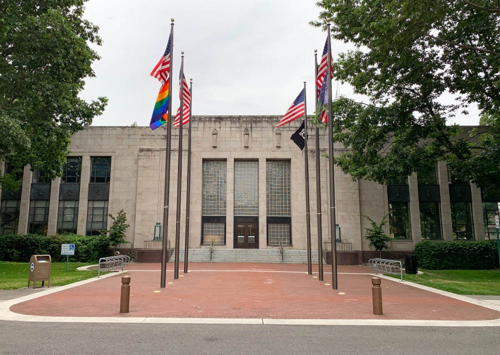 Women-Office-RGB-scaled