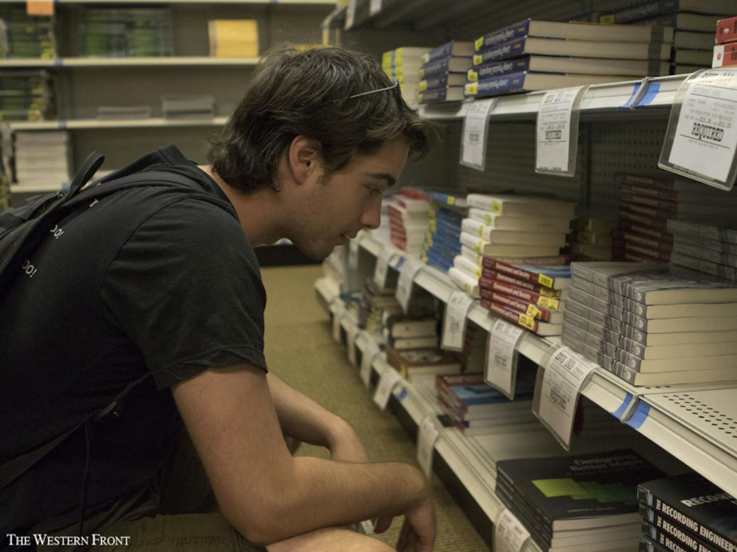 Lake_bookstore_0001-1-scaled