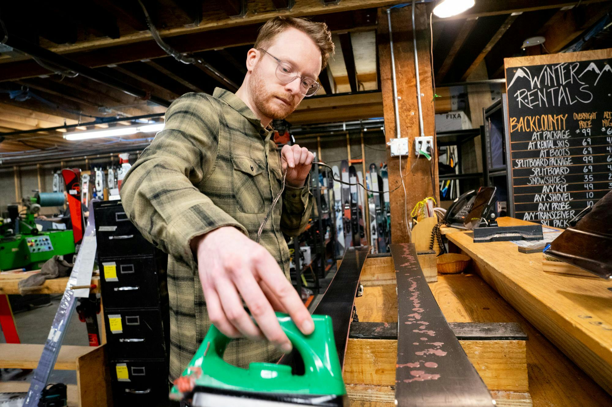  Backcountry Essentials ski tuning workshops