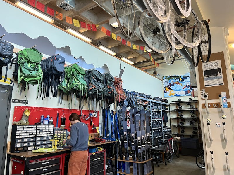 OPINION: Western’s Outdoor Center makes nature accessible through affordable adventures OPINION: Western’s Outdoor Center makes nature accessible through affordable adventures