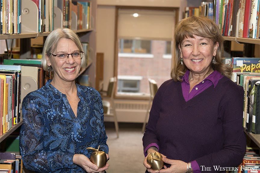 DL_Golden-Apple-online