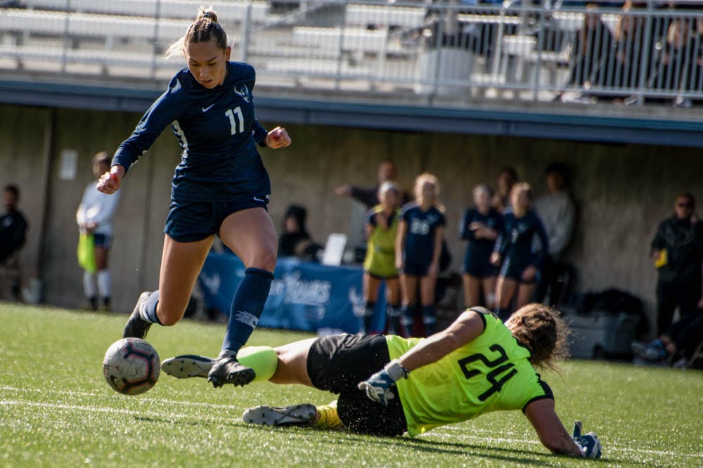 Womens-soccer-Oct-5_9-scaled