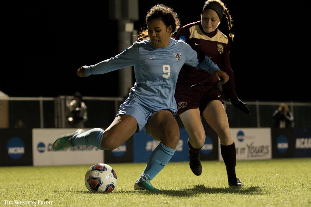 Pelogi-dark-1-scaled