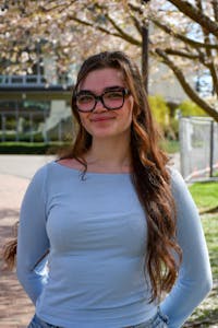 Photo of Maddie Jones 