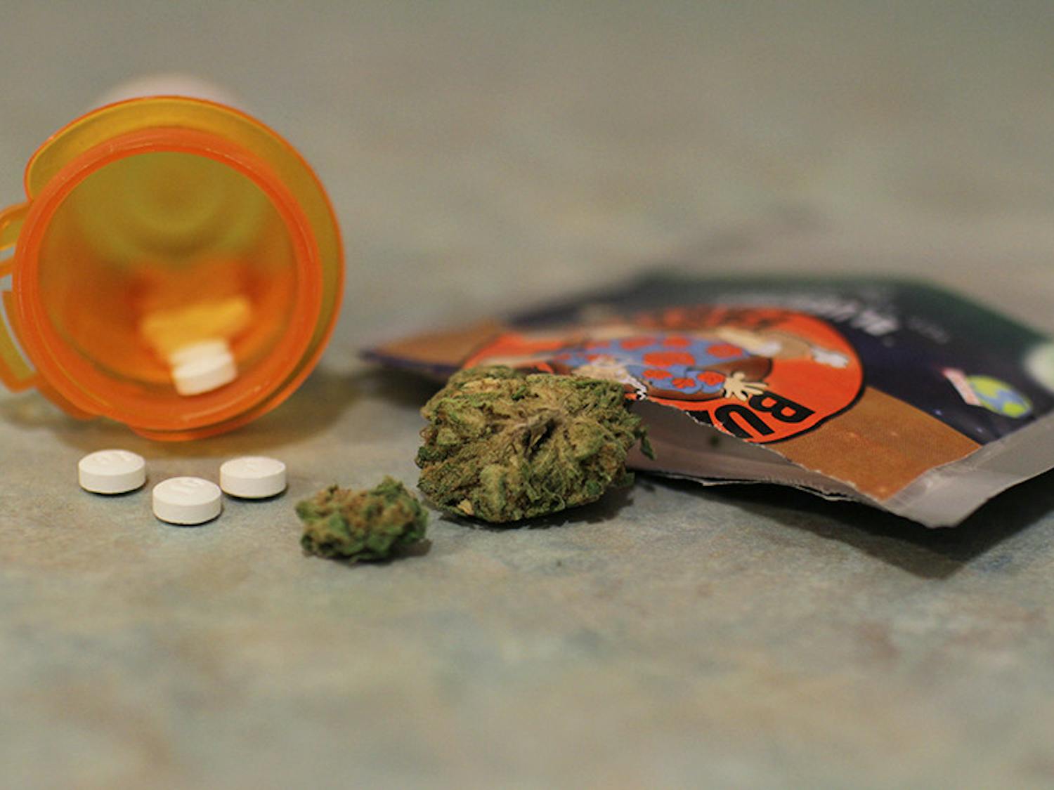 Weed-and-Pills-online