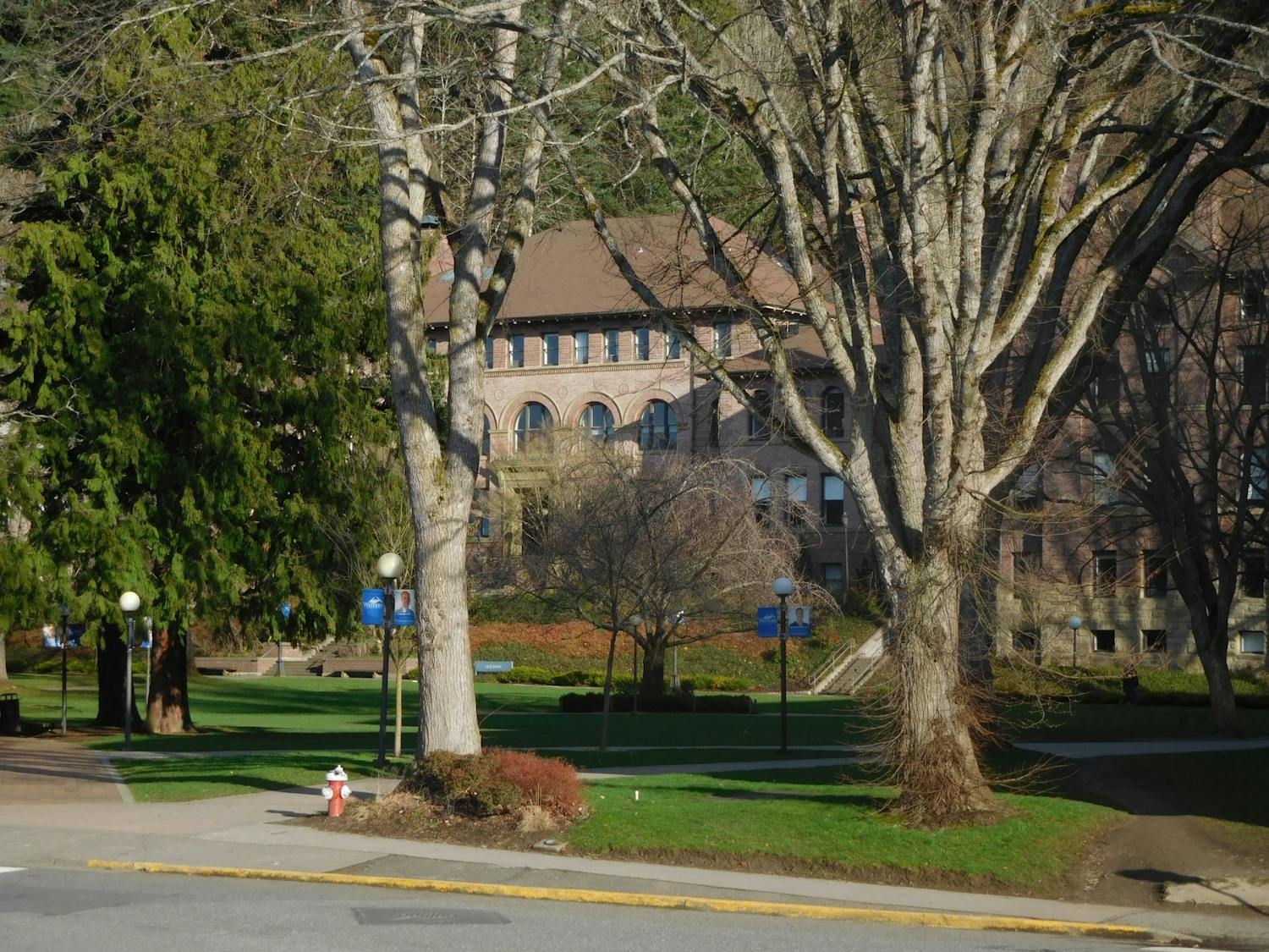WWU Students take over 4 years to graduate.jpg