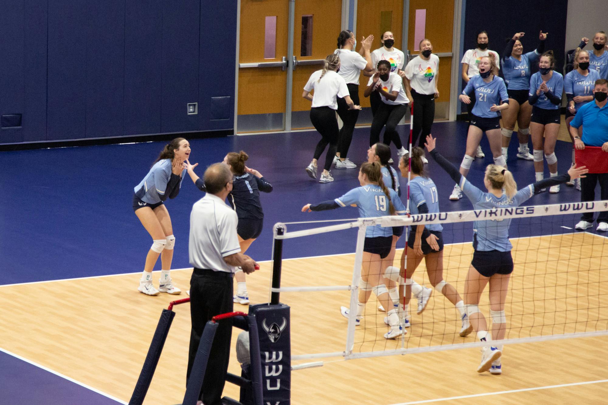 WWU VBALL VS. SPU