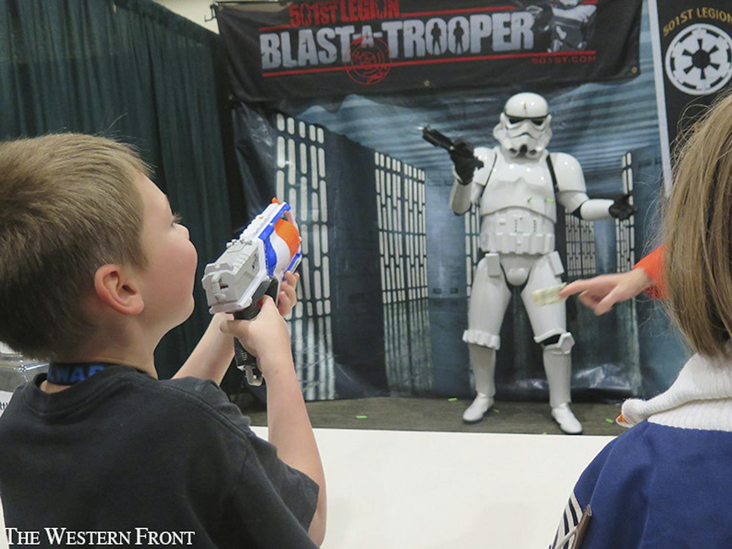 MelissaMcCarthy_comicon_090416_006