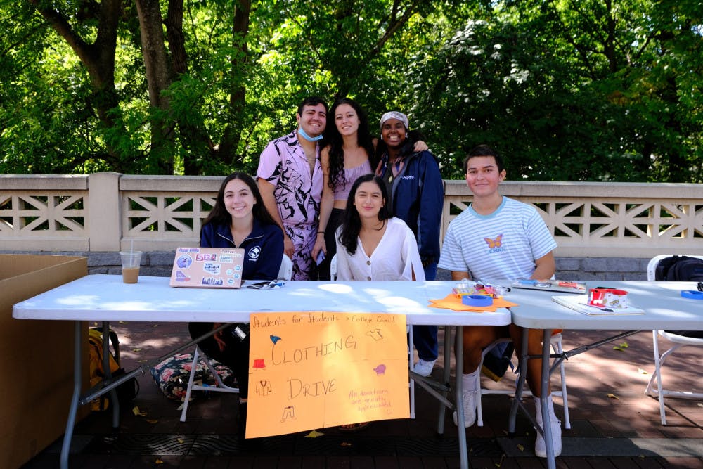 Pop-UpShop_LinYu_Photographer1-scaled