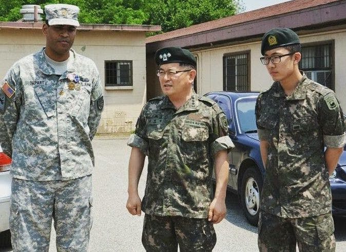 Minho_Military2-e1492573207375