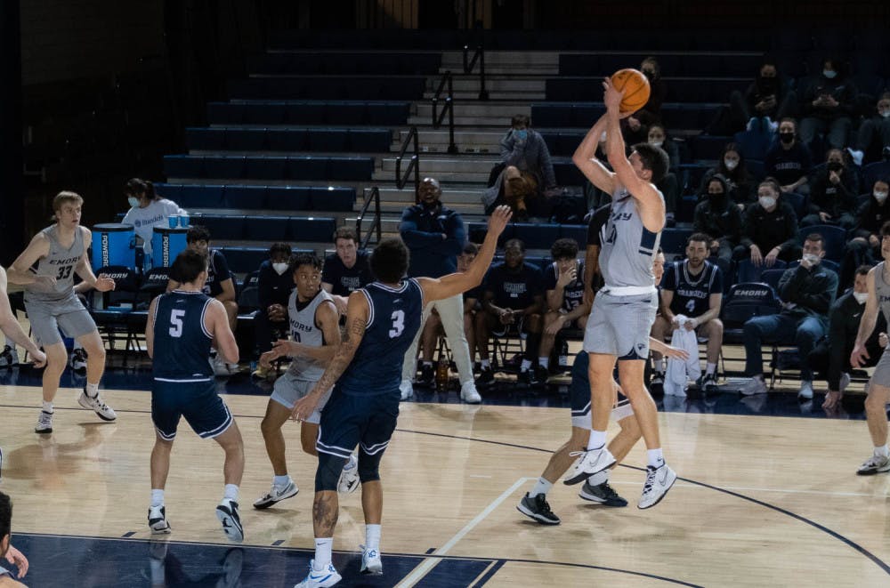 Basketball_NatalieSandlow_EDITED